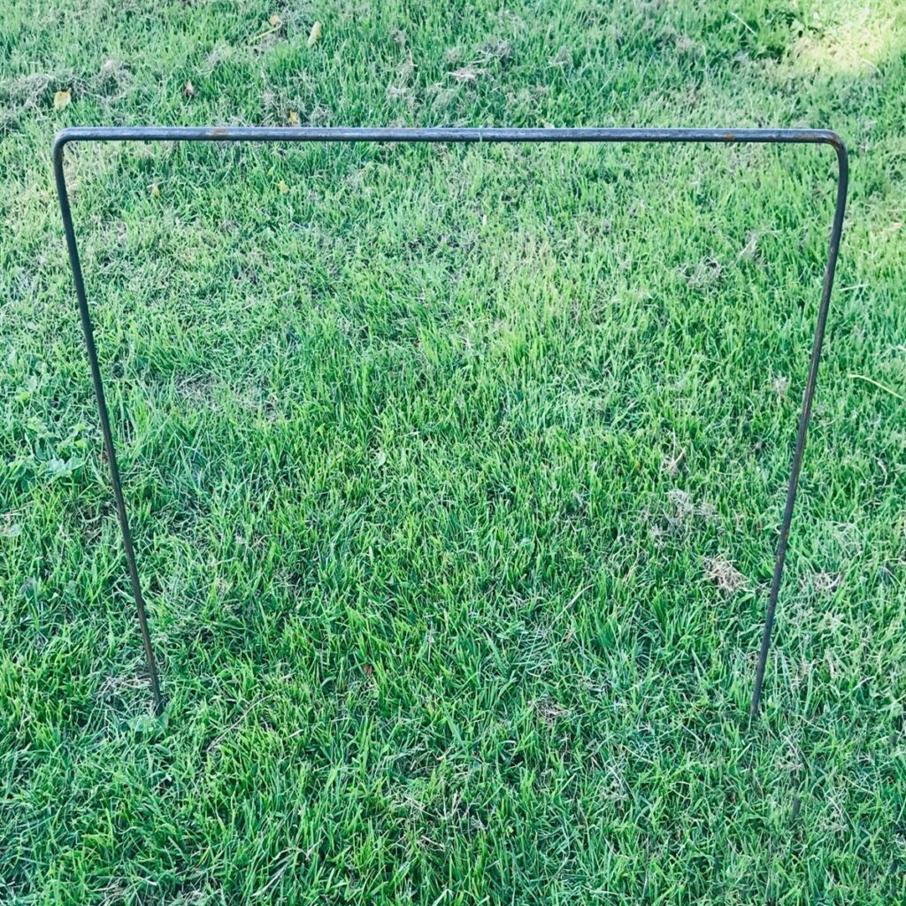 Straight Steel Plant Support 50cm x 60cm 5061098720275